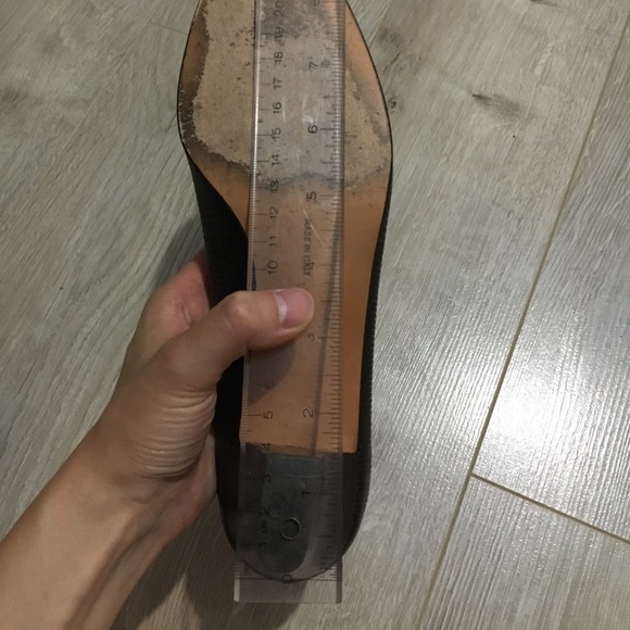 Classic Ferragamo pumps - Picture 16 of 16